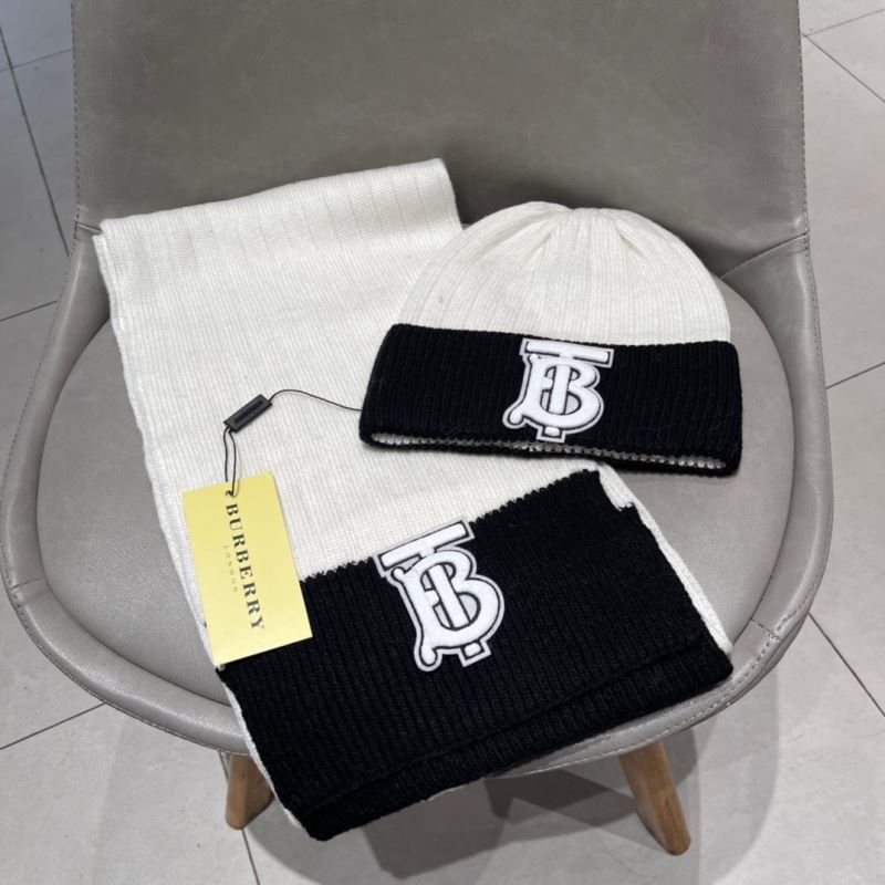 Burberry Caps Scarfs